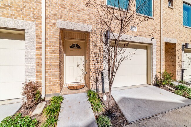 Building Photo - 8705 Bryam St