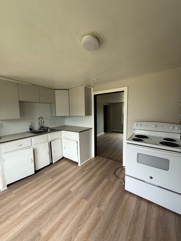 31-35 Warwick St - Red Pod - 31-35 Warwick St  - Red Pod