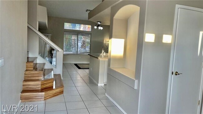 Foto del edificio - 9756 Silver Pebble St