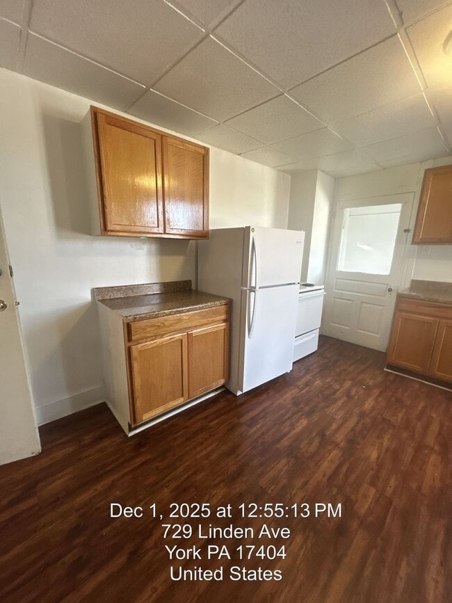 Foto del edificio - 727 Linden Ave