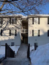 Building Photo - 25 Lexington Hills Rd