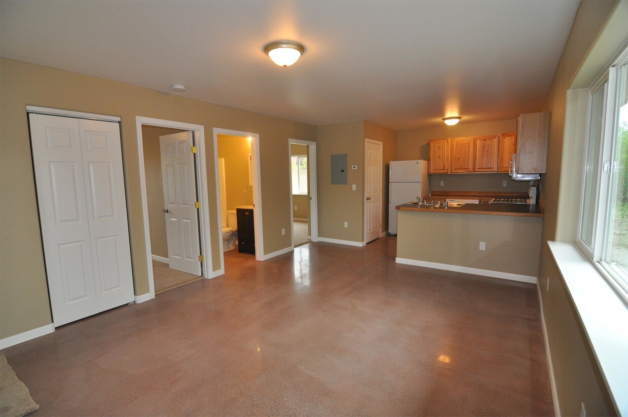Primary Photo - 481 S A Ct