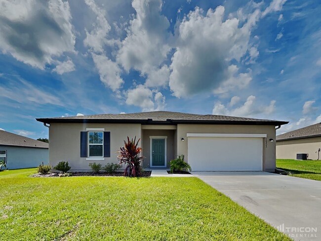 Building Photo - 16423 Blooming Cherry Dr