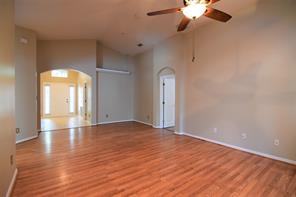 Building Photo - 576 Lisa Karen Cir