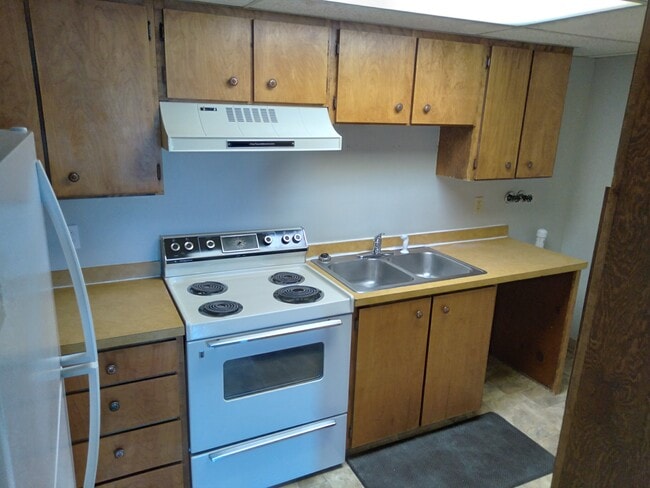 Unidad de cocina 2 - 620 7th St