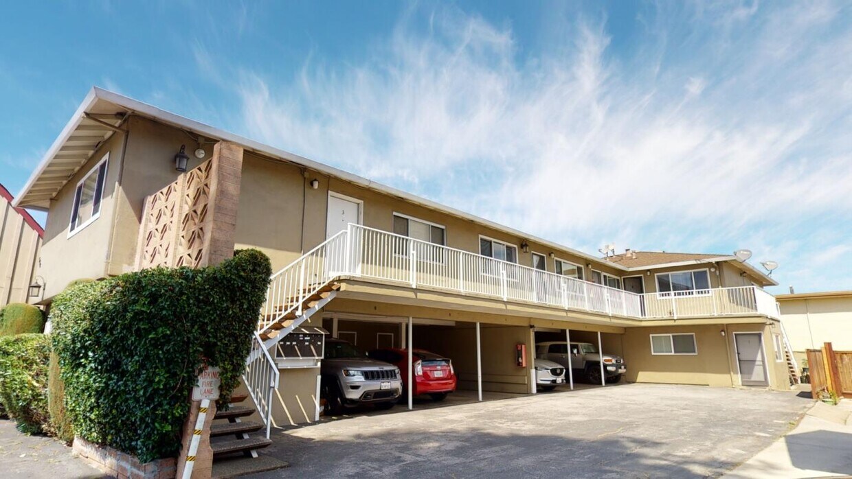 Foto del edificio - 590 Ralston Ave