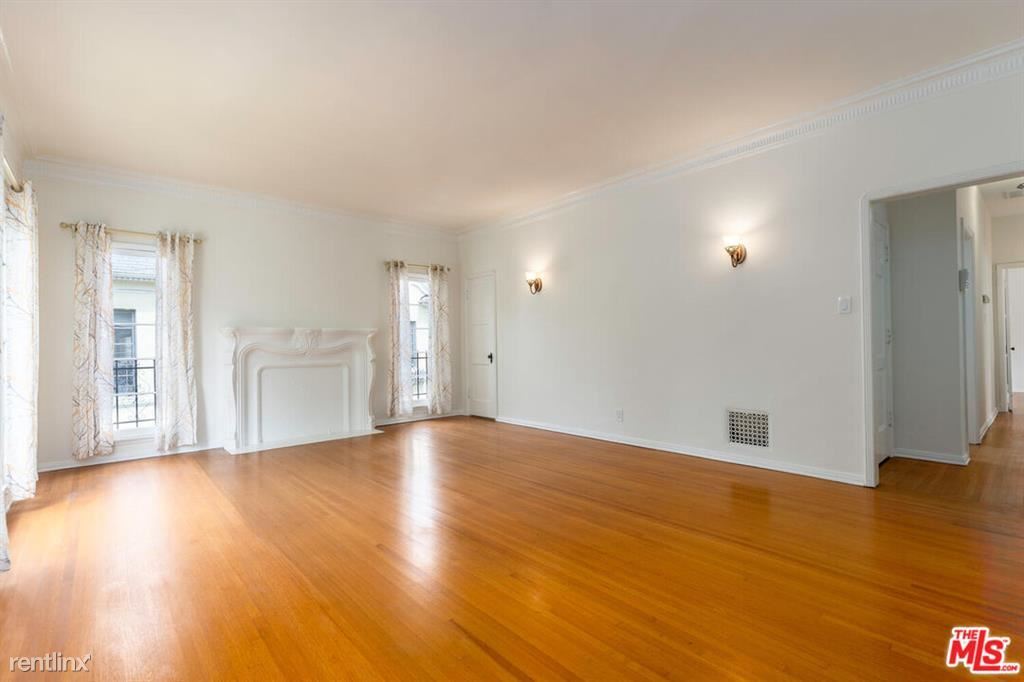 Primary Photo - 2 br, 1.5 bath Condo - 1222 S Alfred St
