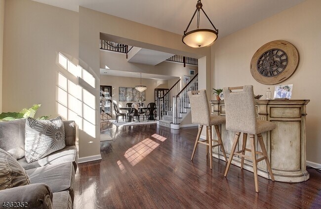 Building Photo - 33 Schweinberg Dr