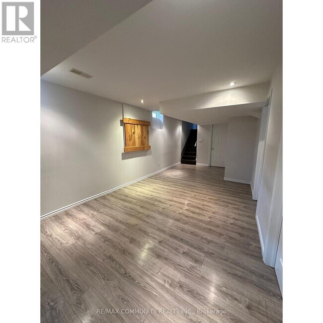 103 Pullen Ln, Ajax, ON L1Z 0K6 House for Rent in Ajax, ON