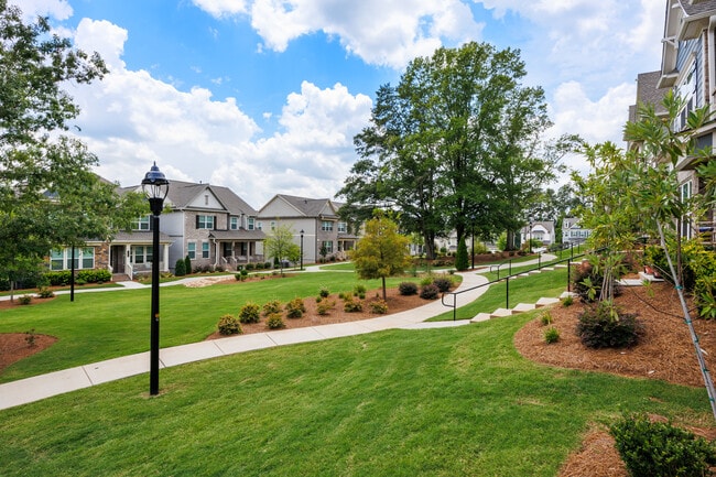 Photo - 3547 Diplomat Aly House