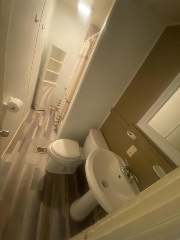 Foto del edificio - 3826 E 78th St
