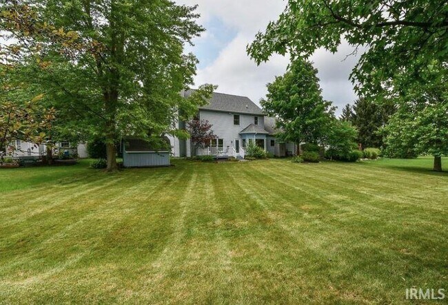 Building Photo - 1853 Blackbird Ct