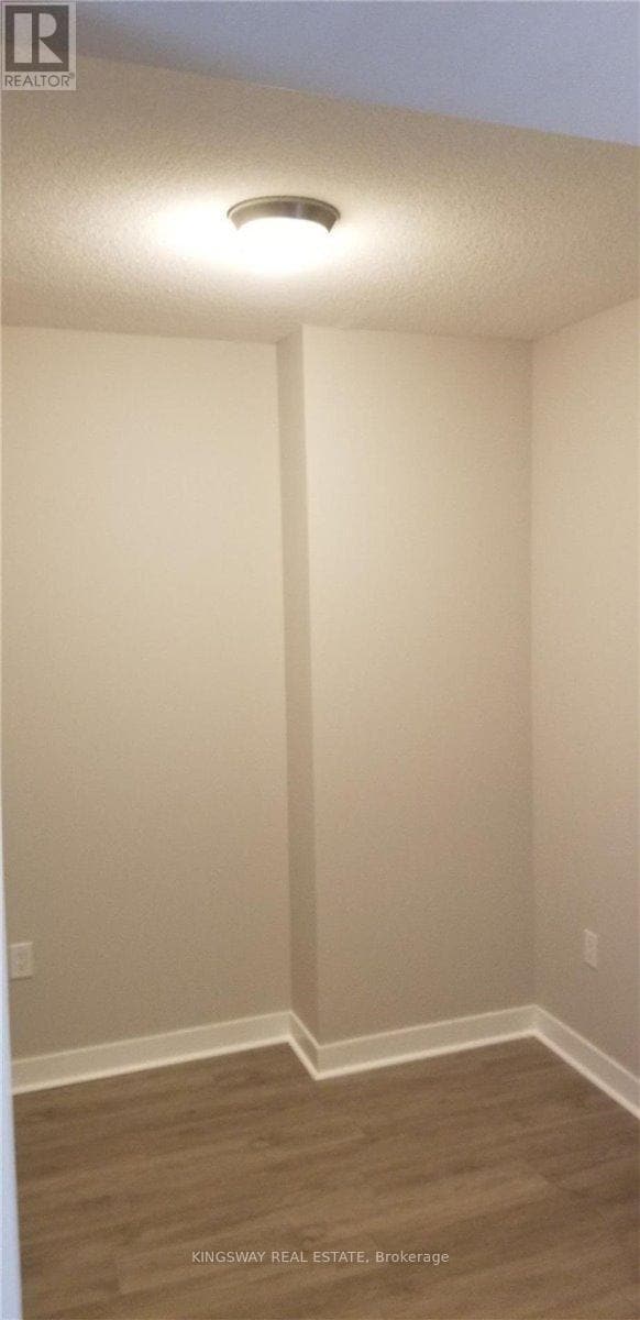 Building Photo - 3 Navy Wharf Ct