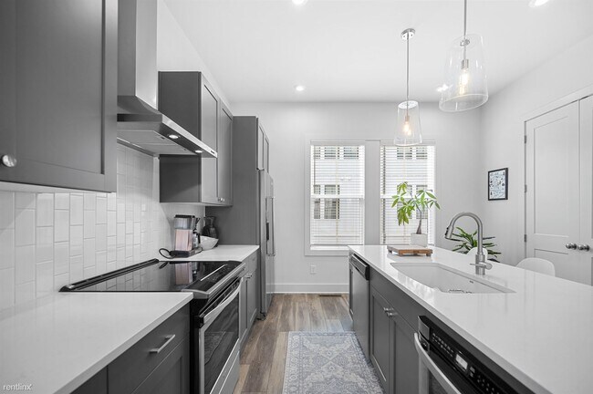 Foto del edificio - 2 br, 2 bath Townhome - 903 Brees Court