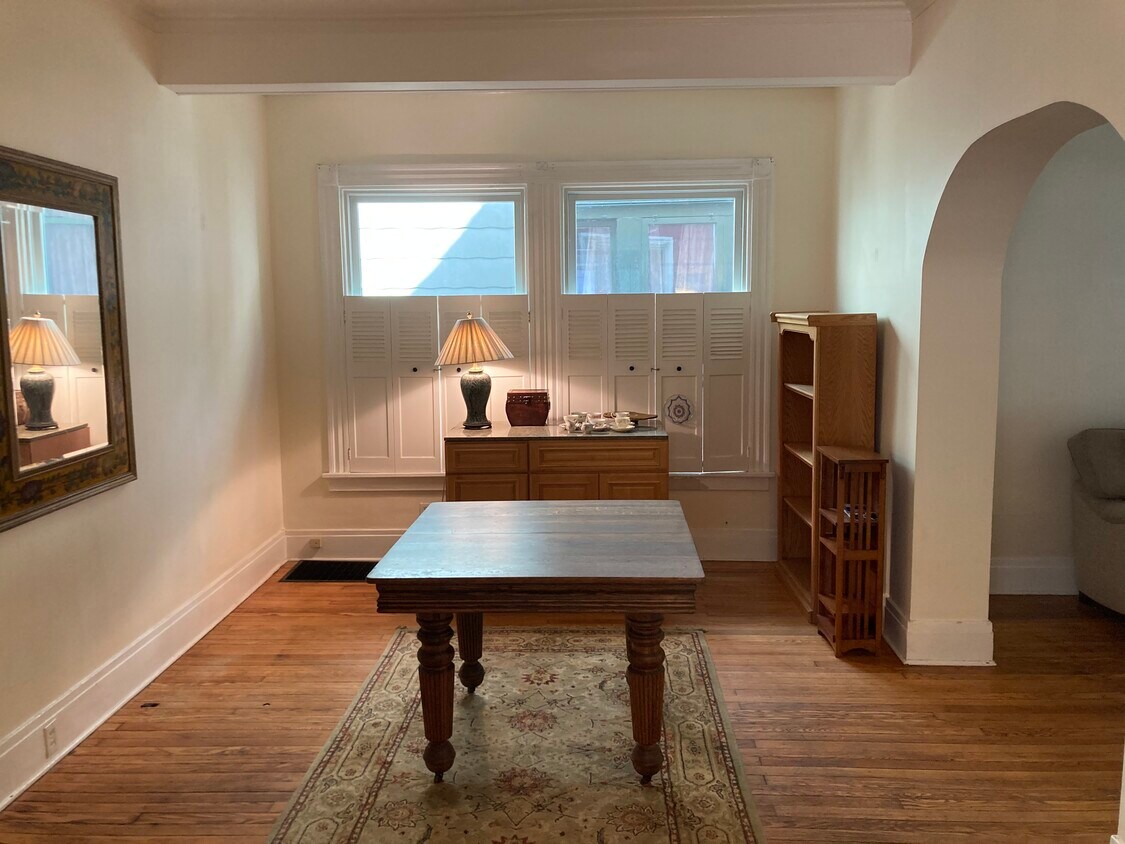 Dining room - 412 Ashland Ave