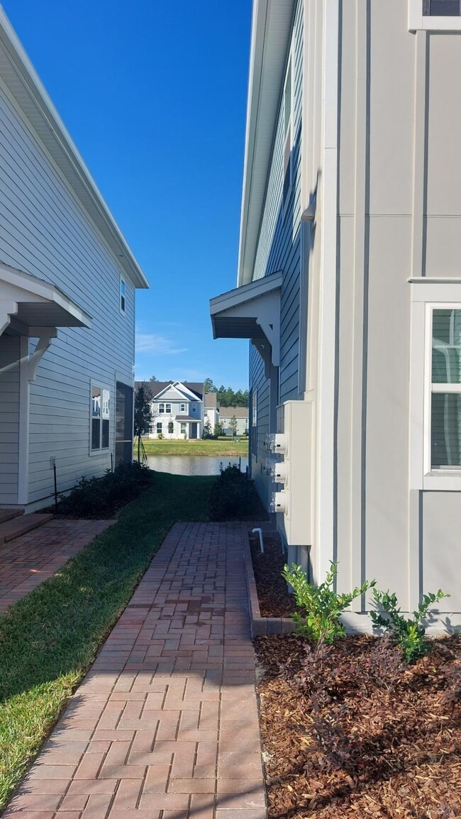Foto del edificio - 3 bedroom in St. Augustine FL 32092