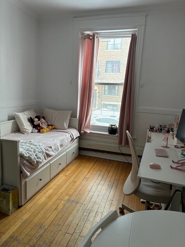 Photo du bâtiment - 320 Cooper St