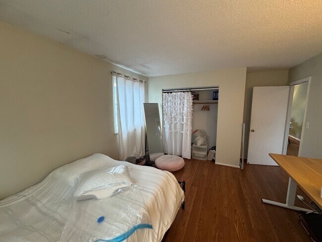 Foto del edificio - 2 Bed 1 Bath