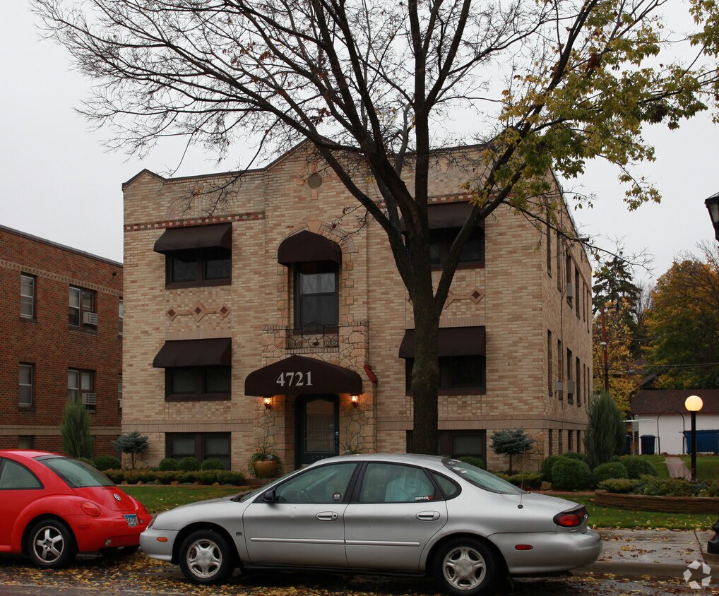 Foto principal - 4721 Nicollet Ave