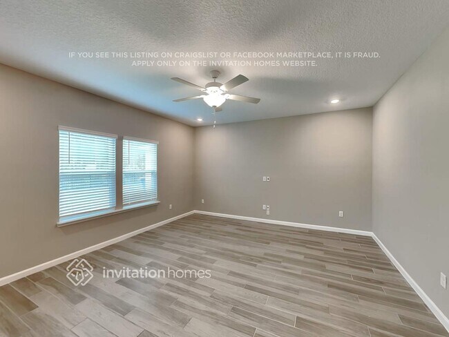 Foto del edificio - 2558 Laylas Wy