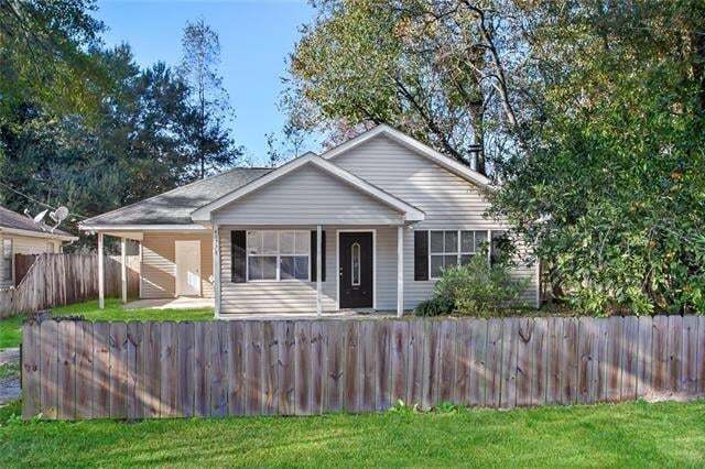 Foto del edificio - 40771 Chinchas Creek Rd