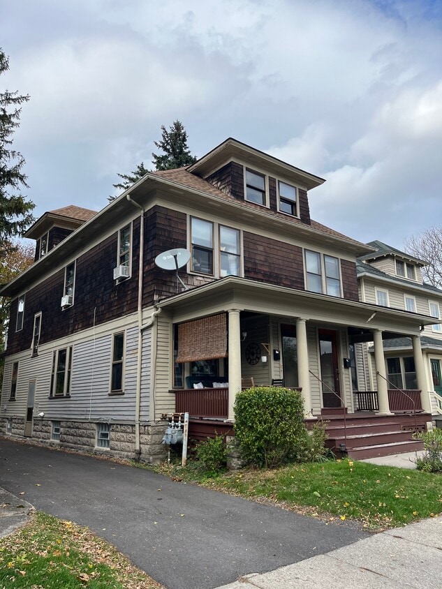 38 Weider St, Rochester, NY 14620 Townhome Rentals in Rochester NY