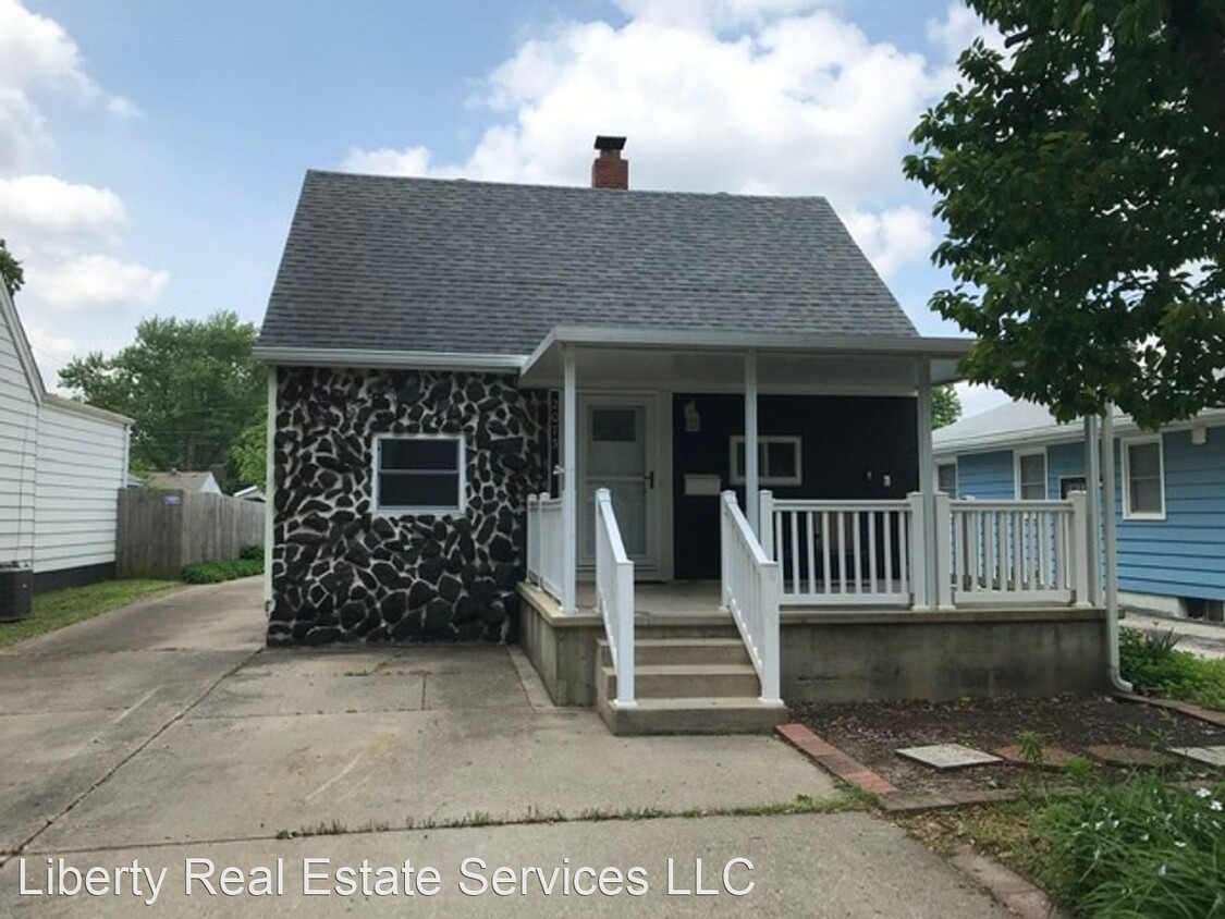 Primary Photo - 3 br, 2.5 bath House - 2073 NORTH 22ND ST
