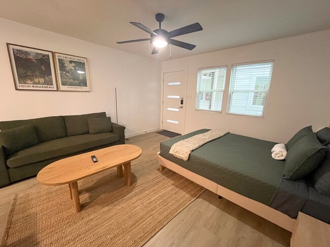 Foto del edificio - 6810 Lexington Rd