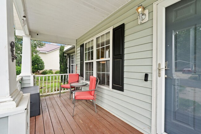 Building Photo - ** $500 OFF FIRST MONTH’S RENT ** 3be/2ba ...