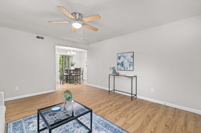 Foto del edificio - 1607 Redbird Cove