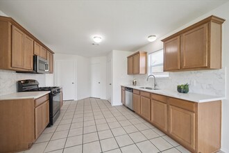 Building Photo - 6738 Haven Forest Ln