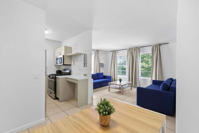 Foto del edificio - 7340 Harding Ave