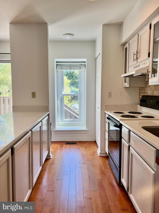 Foto del edificio - 3707 Davis Ct
