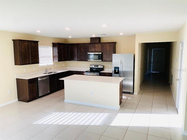 Foto del edificio - 5664 Keaton Springs Dr