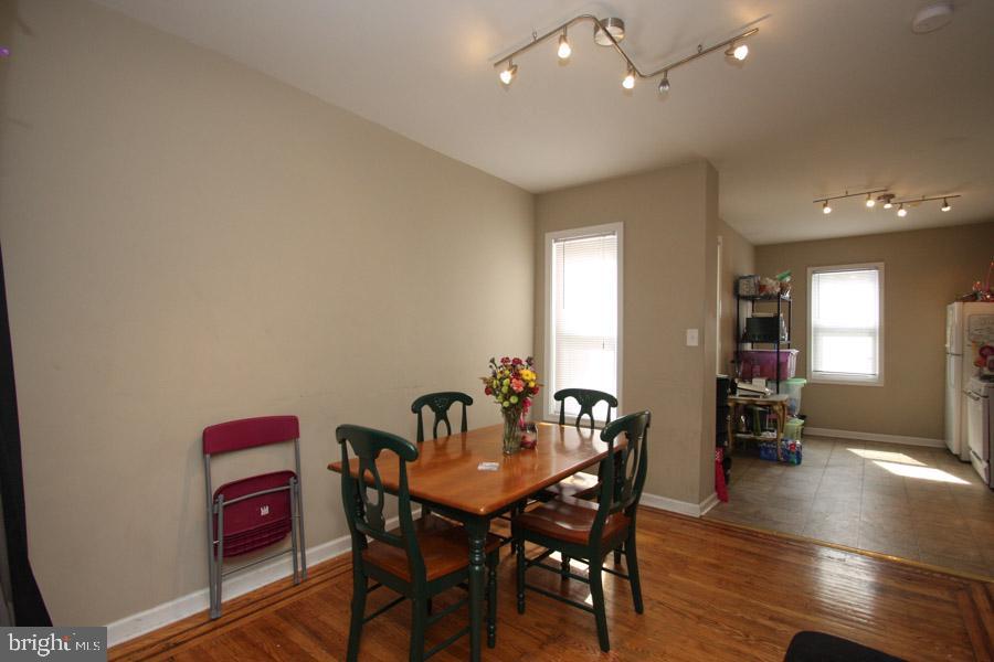 Primary Photo - 5760 N 20th St