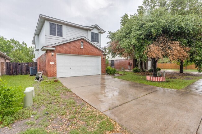 Foto del edificio - 15515 Sutton Leigh's Ln