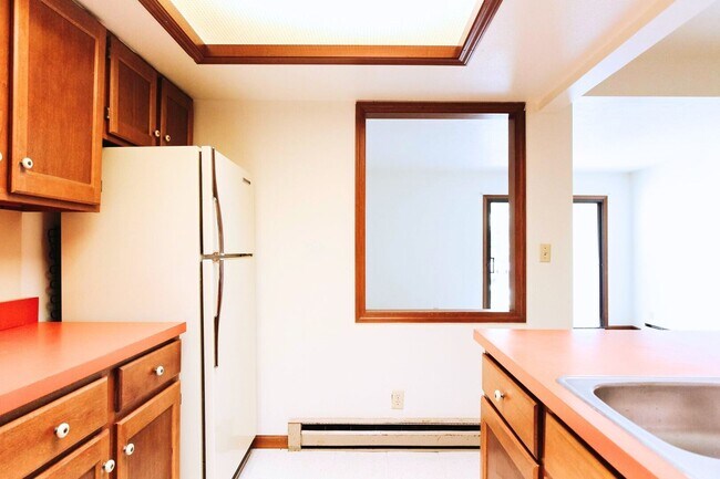 Foto del edificio - Welcome Home to Lagrange Living