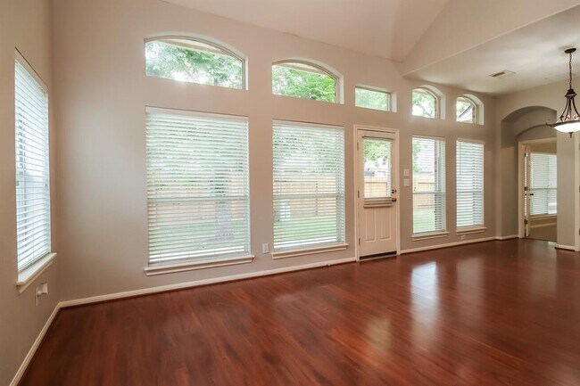 Building Photo - 10327 Cape Hatteras Way