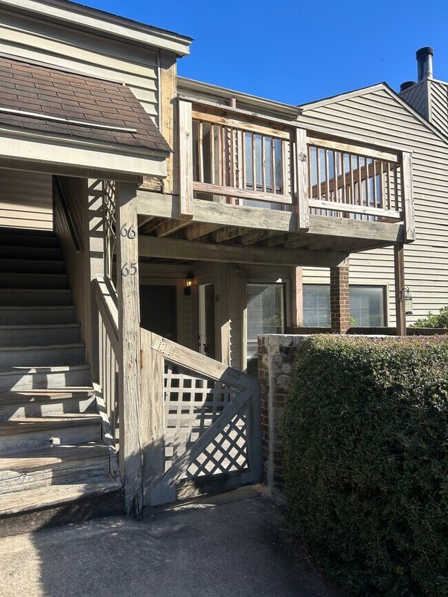 Foto del edificio - 3609 Juneau Rd