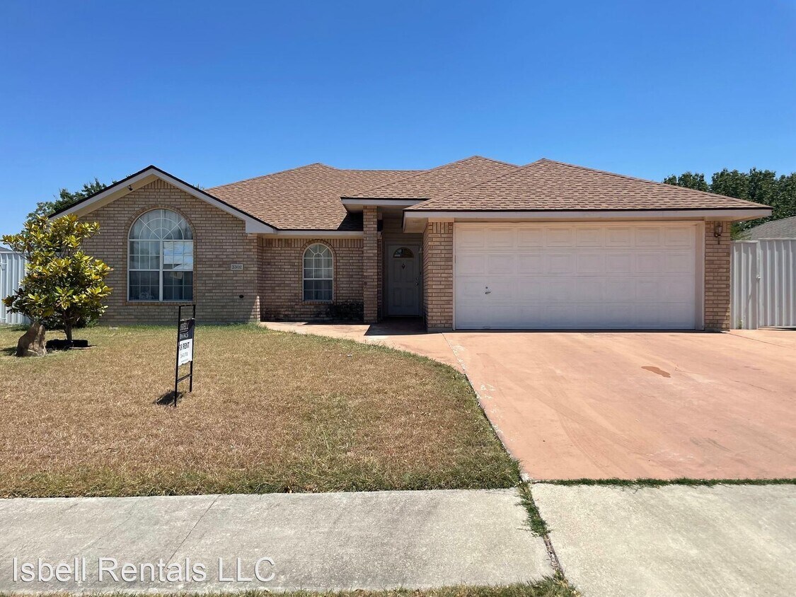Foto principal - 3 br, 2 bath House - 3302 Christie Drive