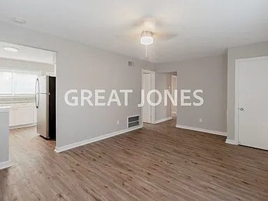 Building Photo - 175 Du Bourg Ln