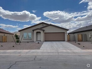 Building Photo - 801 Silvercreek Ln