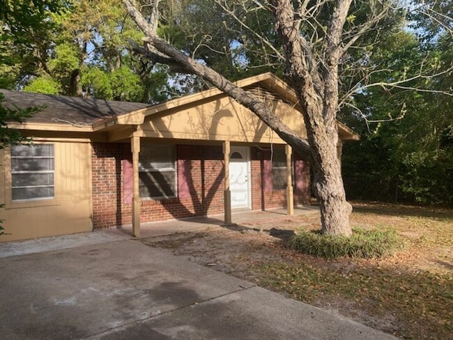 Photo - Gulfport 4 Bedroom House