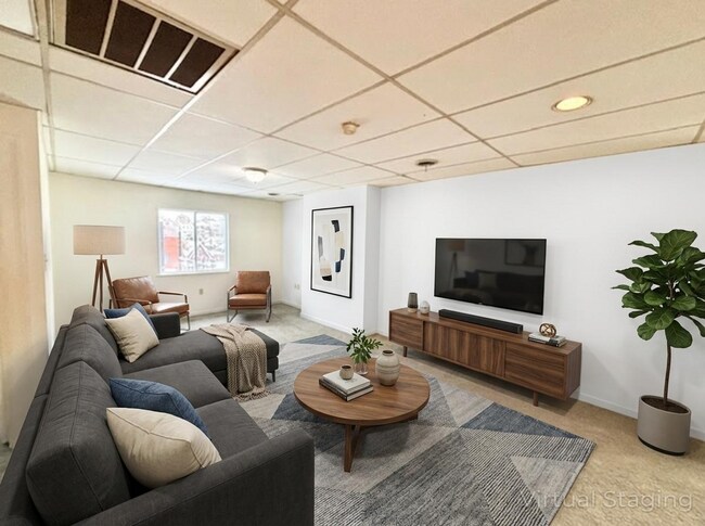 Foto del edificio - 703 Brookline Blvd