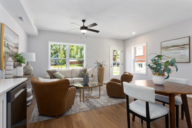 Foto del edificio - 4523 Forest Ave
