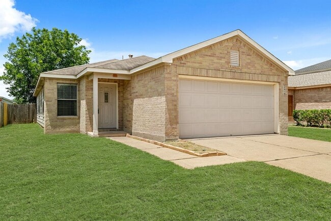 Building Photo - 2619 Chisolm Creek Ct