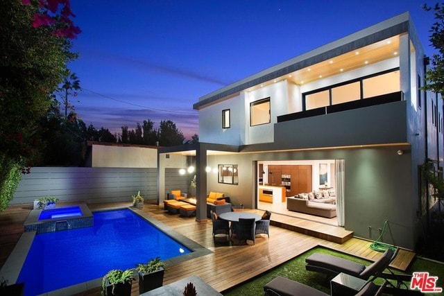 Building Photo - 736 N Curson Ave