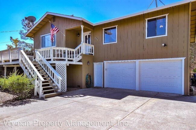 Foto del edificio - 3 br, 2 bath House - 255 Country Club Lane