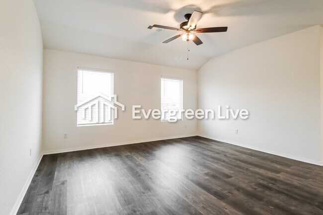 Foto del edificio - 113 Terrence Dr