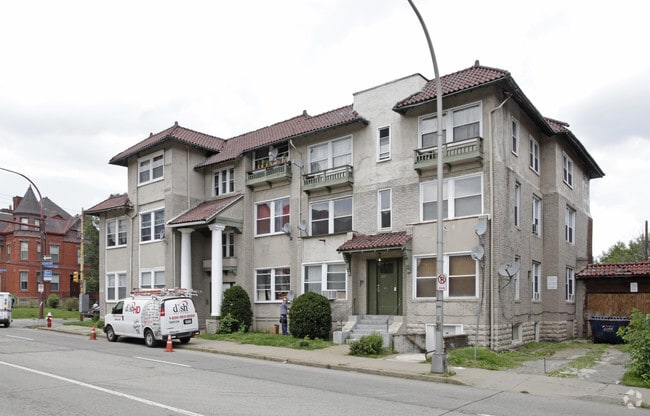 Building Photo - 500 N Negley Ave